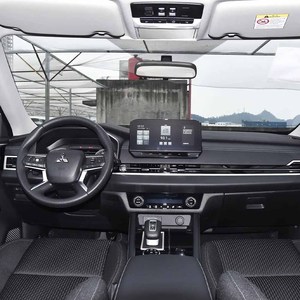 Auto Usado Mitsubishi <span class=keywords><strong>Outlander</strong></span> <span class=keywords><strong>2023</strong></span> 1.5T CVT AWD Premium 7 Plazas Gasolina SUV Compacto Cámara 360° Asientos de Cuero con Calefacción Volante a la Izquierda - Product Image 5