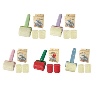 Ensemble d'ustensiles de pâtisserie : Emporte-pièces à roulettes avec 12 motifs pour la préparation de biscuits de Noël sains et la pâtisserie en cuisine - Product Image 4