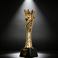 Classique Folk Art Style Résine Prix Trophée Plaque Or Placage Logo Personnalisé Libellé Budget-Friendly Décoration de La Maison Croix Thème