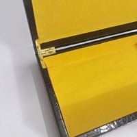 Boîte en cuir emballage cadeau boîte en papier cadeau cadre de miroir transparent cosmétiques d'affaires haut de gamme impression couleur personnalisée serrure