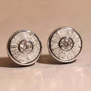 Orecchini a Perno Quadrati Classici per Donne, Design a Strati, Accessori per Orecchie alla Moda per Ufficio e Uso Quotidiano - Product Image 1