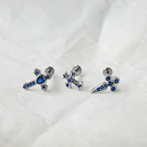 Bijoux de piercing tendance en cuivre et zircon, clou d'oreille en zircon bleu, motif cœur, croix, sceptre, pour cartilage, à filetage, vente en gros OEM - Product Image 4