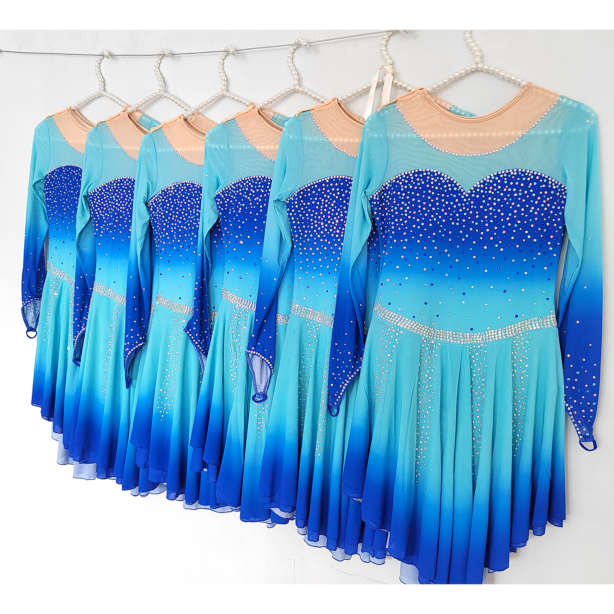 Costume da pattinaggio da donna con gonna da pattinaggio blu scuro per ragazze Costume da pattinaggio artistico semplice e generoso, Blu
