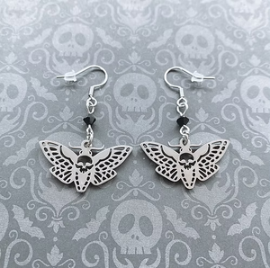 Pendientes de Mariposa con Cabeza de Calavera Estilo Gótico de Inspire Jewelry, los Pendientes Perfectos para Expresar tu Estilo Único - Product Image 3