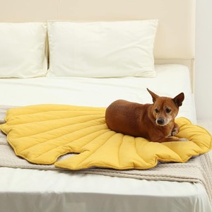 Ginkgo Leaf Dog Mat Polyester Fiber Fill Bolster Shape Pet Seat Cushion For Dog Summer <b>Cooling</b> <b>Pad</b> All Seasons Use - Product Image 4
