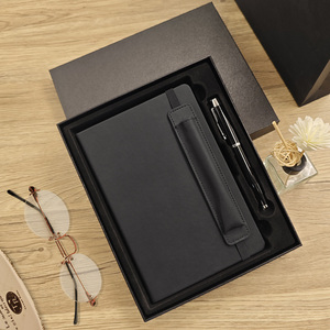 2024 máy tính xách tay Bộ quà tặng sang trọng bán buôn biểu tượng tùy chỉnh <span class=keywords><strong>in</strong></span> ấn Bìa Cứng PU da kế hoạch máy tính xách tay thiết lập với bút - Product Image 3
