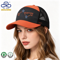 Casquette de camionneur bicolore orange et noir à imprimé étoiles personnalisé avec dos en maille respirante pour l'été et les loisirs en extérieur