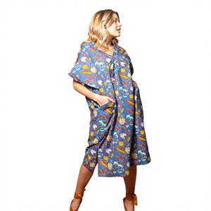 Robe longue décontractée d'été à imprimé floral, col en V, manches courtes, coupe ample, en coton tissé respirant, taille naturelle, légère - Product Image 1