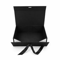 Boîte d'emballage écologique personnalisée de luxe en papier blanc avec rabat magnétique pour vêtements, boîte pliable avec fermeture magnétique, boîtes cadeaux avec ruban