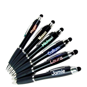 Stylo bille LED laser personnalisé avec grip en <span class=keywords><strong>caoutchouc</strong></span>, encre personnalisée, gravure de logo, encre métallique 4 couleurs à séchage rapide - Product Image 1