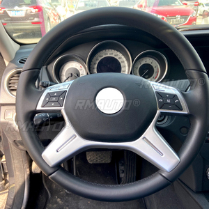 ฝาครอบตกแต่งกรอบพวงมาลัยรถยนต์สำหรับ Mercedes-Benz C-Class E-Class GLK CLS M-Class W204 W212 2011 2012 2013 2014 สีเงิน - Product Image 4