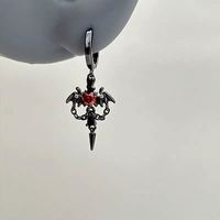 Boucles d'oreilles créoles tendance Y2K en alliage, zircon et rivets, motif ailes de cœur gothiques rouges, pour femmes et hommes