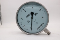 Corrosion-Resistant Stainless Case Brass Connection Bottom With High Quality Glycerin Filled Gauge
