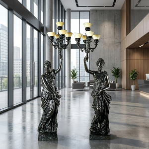 Escultura Funcional de Lujo con Diseño de Diosa de Bronce Sosteniendo la Luz, para Interiores Grandiosos, Estatua de Bronce - Product Image 3