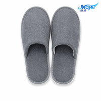 Chaussons d'hôtel jetables pas chers en gros, à bout fermé, en tissu éponge pour spa, complexe hôtelier, ensemble de produits de toilette