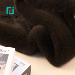 Giant Hare-Fox eco-friendly pelliccia sintetica lunga peluche per giocattoli capi 100% poliestere - Product Image 5