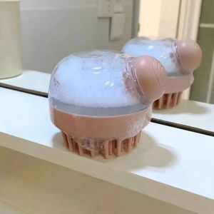 Cepillo de Baño para Perros de Silicona con Dispensador de Jabón para Masaje y Ducha de Mascotas y Cachorros - Product Image 3