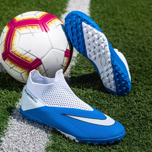 The Most Popular Soccer Shoes of