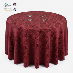 Nappe en polyester jacquard floral sans couture 90x156 pouces, durable et imperméable, personnalisable pour l'hôtellerie - Product Image 1