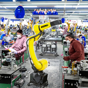 หุ่นยนต์ FANUC M-10iD/12 แบบ 6 แกน มือสอง สำหรับงานเชื่อม ขัด จัดเรียงสินค้า ชิ้นส่วนมอเตอร์หลัก IP54 380V สภาพดี - Product Image 2