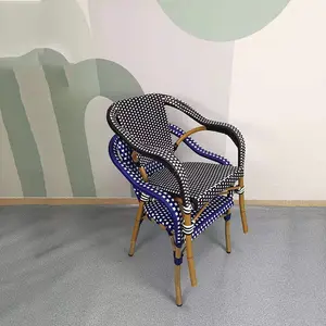 Buen precio muebles de exterior a prueba de agua café restaurante jardín Bistro ratán silla mesa de comedor de ratán y combinación de silla