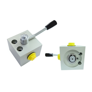 Válvula de Bola Manual Hidráulica de 3 Vías ELT, Sistema de Control de Fluidos de Acero al Carbono - Product Image 1