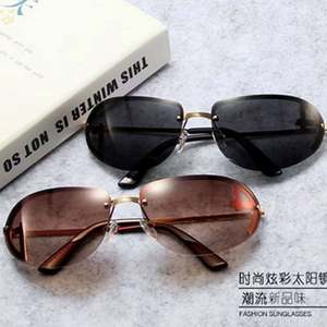 Gafas de Sol Deportivas Sin Montura de Moda 2025, Gafas de Espejo para Hombre, Gafas de Sol Punk UV400, Gafas de Sol Steampunk Y2K para Mujer - Product Image 3