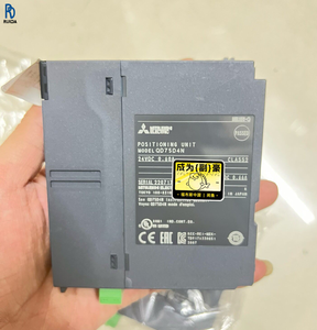 Module de contrôleur logique programmable (PLC) avec capteur, neuf et original QD75D4N - Product Image 1