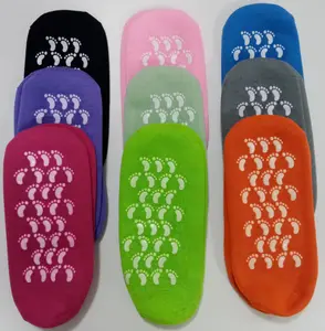 OEM Moisturizing Spa Gel Socks Moisturizer Glove Gel SPA Foot Gel Sock for Nursing