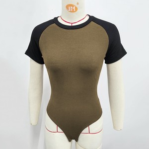 Combinaison en tricot à blocs de couleur pour femmes, taille haute, coupe ajustée, style streetwear, vert café - Product Image 6