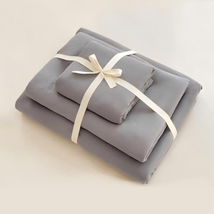 Set Quattro Pezzi in Cotone Organico Reversibile Poliestere/Cotone per Hotel e <span class=keywords><strong>B</strong></span>&<span class=keywords><strong>B</strong></span>, Set Tre Pezzi in Cotone Lucidato, Copripiumino, Lenzuolo in Bambù 200TC - Product Image 1
