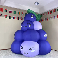 Modèles gonflables personnalisés en Oxford, en forme de fruit de dessin animé (raisin violet), pour la décoration extérieure et les événements commerciaux
