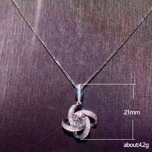 Collana con Ciondolo a Fiore di Prugna per Donne, Catena con Charm Floreale Scintillante, Gioiello di Moda per Uso Quotidiano, Regalo - Product Image 5