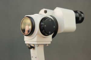 Lámpara de Hendidura Oftalmológica con LED, la Mejor de China, Precio de Fabricante, en Venta - Product Image 3