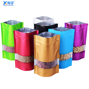 Sachet Doypack en aluminium coloré avec fenêtre transparente et fermeture éclair en plastique laminé pour bonbons, noix, aliments secs pour animaux - Product Image 1