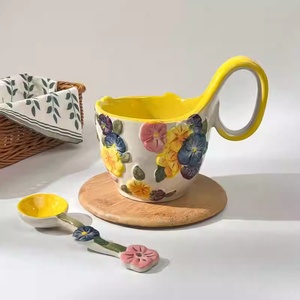 Taza de Café de Cerámica con Diseño de Arándanos en Relieve, Pintada a Mano con Color Subesmaltado, Taza para Desayuno, Venta Directa de Fábrica - Product Image 4
