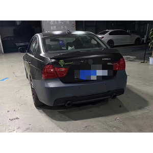 Kit carrosserie complet (ailes, coffre, feux arrière, capot, diffuseur arrière) pour BMW Série 3 E90 2005-2012, avec calandre et phares avant, pare-chocs inclus - Product Image 3