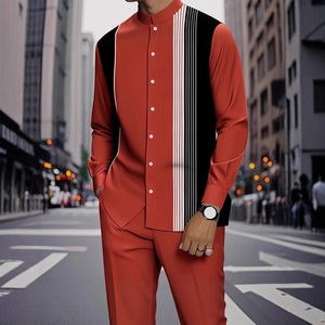 Bộ quần áo nam mùa hè phong cách đường phố, áo thun cổ tròn cài nút và quần dài tay in họa tiết kỹ thuật số, thích hợp cho hoạt động ngoài trời - Product Image 2