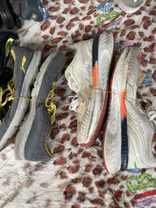 Zapatos usados <span class=keywords><strong>de</strong></span> segunda mano zapatos <span class=keywords><strong>de</strong></span> hombre viejos <span class=keywords><strong>de</strong></span> primera <span class=keywords><strong>clase</strong></span> zapatos usados - Product Image 4