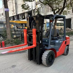 Montacargas Diésel Toyota Usado en Japón, 3 Toneladas, Mini TOYOTA 30, Toyota FD30 Usado de 3 Toneladas - Product Image 3