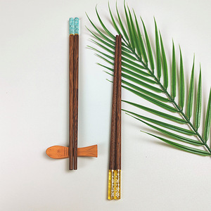 Palillos de madera de grano de Sakura <span class=keywords><strong>natural</strong></span>, utensilios de comedor de estilo japonés hechos a mano de primera calidad para el hogar, cocina y <span class=keywords><strong>restaurante</strong></span> <span class=keywords><strong>asiático</strong></span>, par - Product Image 4