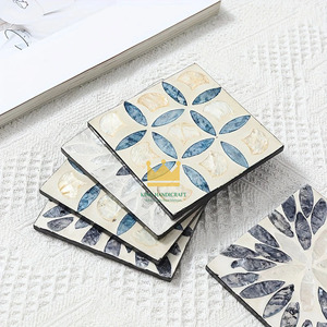 ชุดจานรองแก้วสี่เหลี่ยมหวายแบบรักษ์โลกทันสมัย พร้อมกล่องเก็บของ ผลิตจากเวียดนาม เหมาะสำหรับใช้ในบ้านและร้านอาหาร - Product Image 3