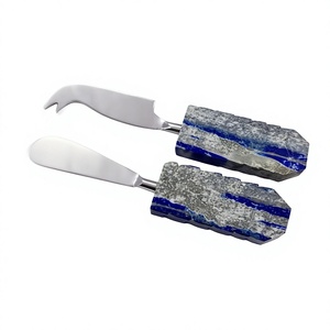 Ensemble de couverts en acier inoxydable avec manche en marbre Ensemble de couteaux à fromage Ustensiles de cuisine Finitions argentées pour maison de luxe Hôtel et restaurant - Product Image 1