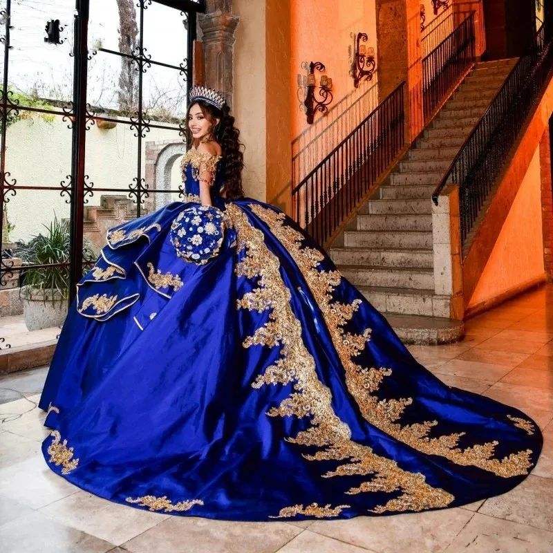 Mumuleo Quinceanera Dresses Elegant Long Train Gowns