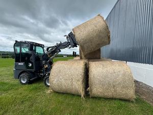 चीन निर्माता भेड़िया हॉट सेलिंग pwg हाइड्रोस्टैटिक ट्रांसमिशन कॉम्पैक्ट मिनी750t के लिए होफ्लोडर व्हील लोडर - Product Image 6