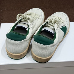 Zapatos de Diseñador, Zapatillas Blancas de Piel de Ganso Genuina, Antideslizantes y Cómodas, Zapatos de Estilo Casual para Hombre, Color Dorado - Product Image 2