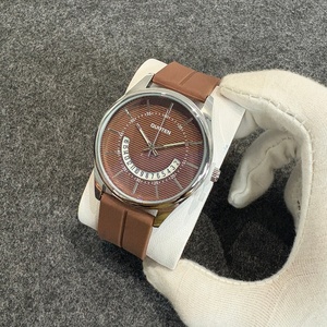 Reloj de Hombre 2026, Deportivo, Casual, a Prueba de Agua, con Diseño Creativo Hueco, Calendario y Movimiento de Cuarzo - Product Image 4