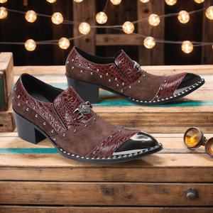 أحذية ديربي البريطانية الرجعية ، أحذية منخفضة من الأعلى مدببة ، أحذية بارتفاع مشبك يزيد في الشتاء ممتصة للعرق - Product Image 4