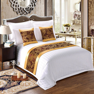 Tappeto/Coperta Decorativa per Letto in Poliestere 200TC Anti-Acaro con Motivo Floreale, Ottima Caduta, Abbinamento Colori, per Hotel - Product Image 2