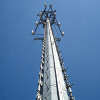 Prix usine 20-60M Galvanisé Q235B Monopode à paroi épaisse pour antenne sans fil, tour de télécommunication pour blocs résidentiels